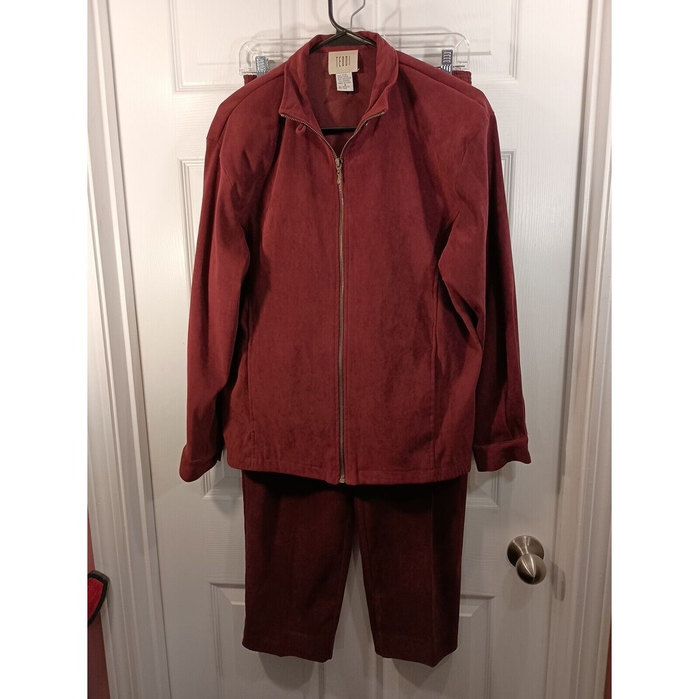 Teddi Pant Suit Jacket Size S Pants Size 10 Burgundy